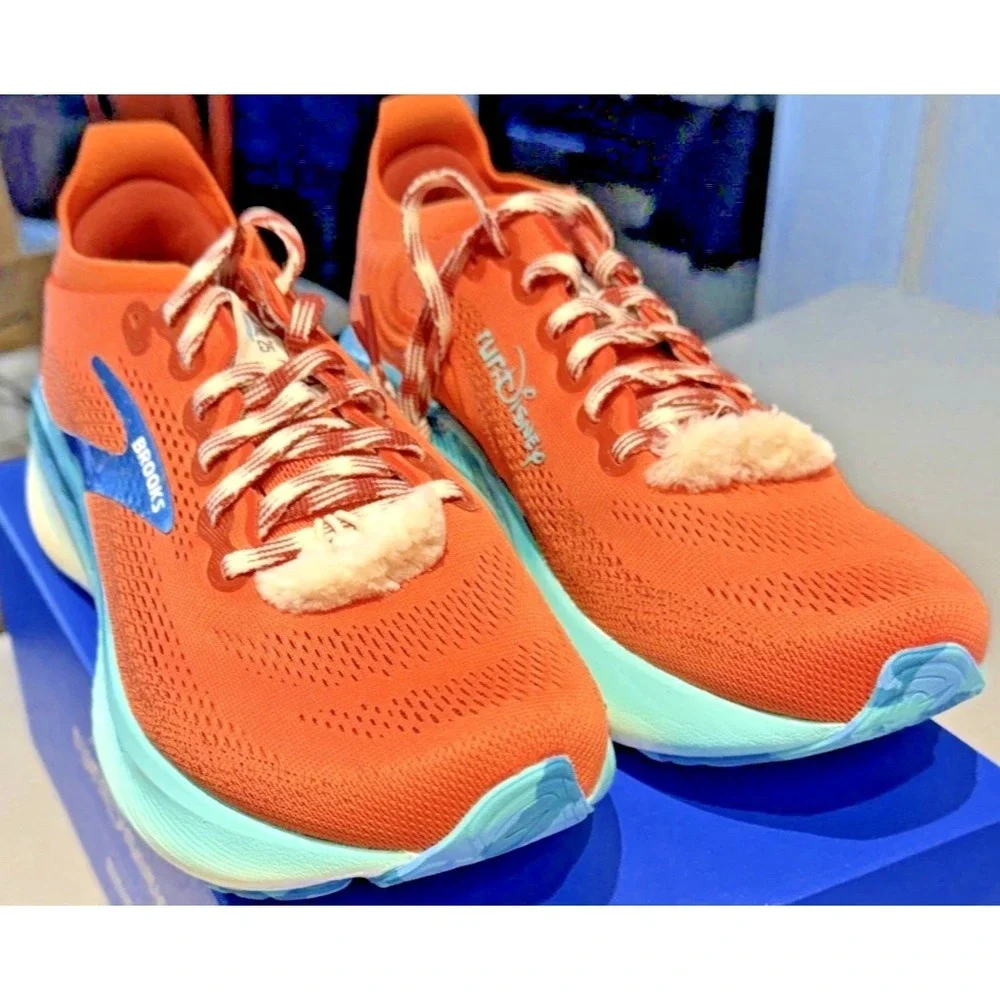WDW 2026 RunDisney Brooks Princess Moana Adrenaline GTS 25 Shoes Womens SZ 9.5